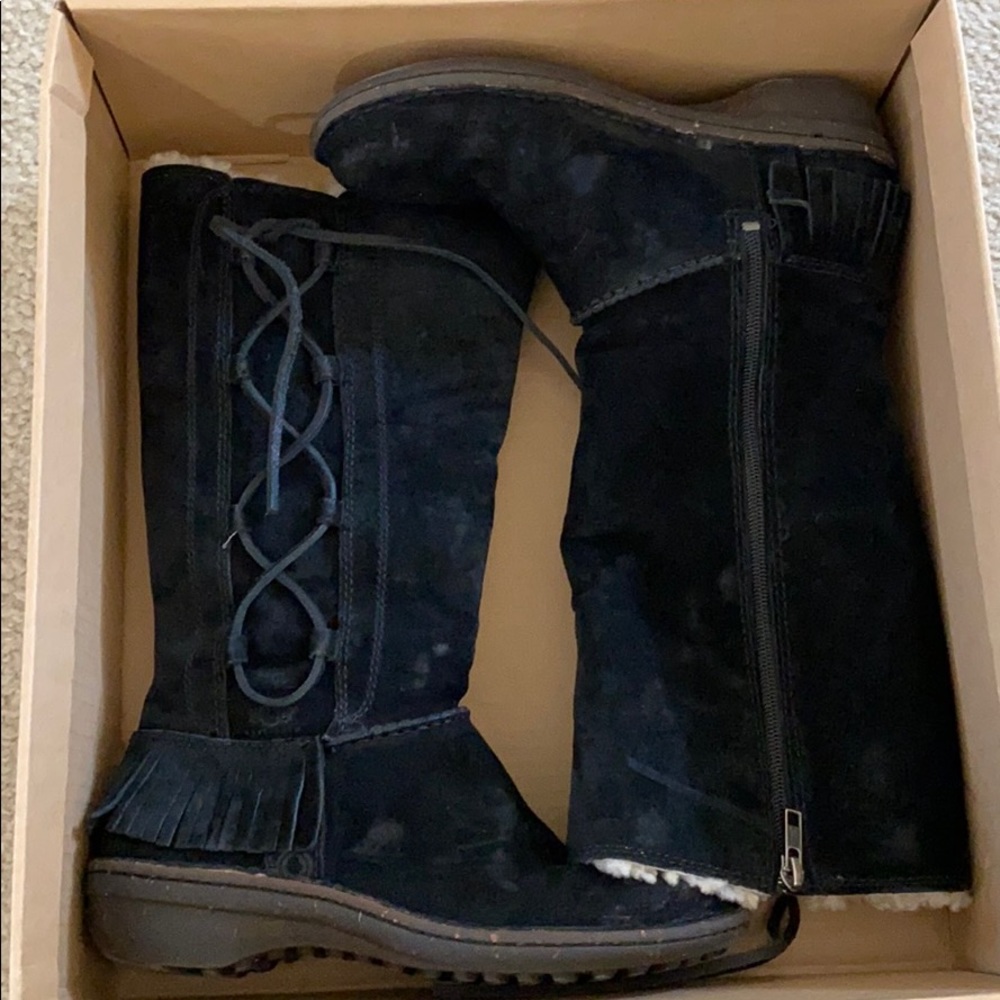Preloved Ugg Desoto boots for women size 7